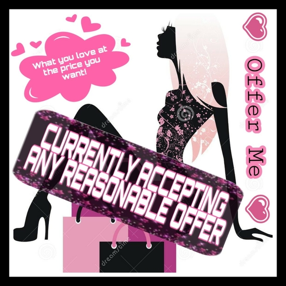 White🤍Floral Textured Top L EUC - Picture 7 of 7